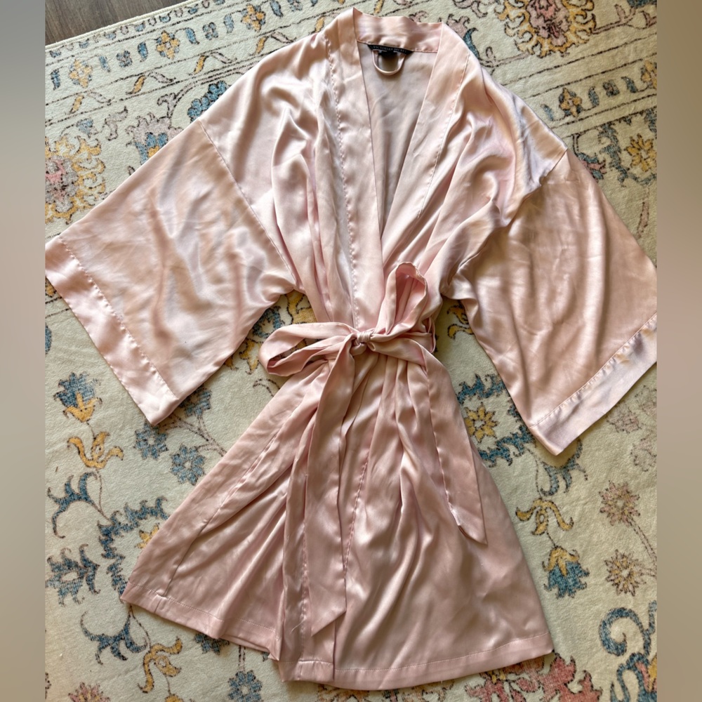 Vintage Victoria's Secret Blush Satin Kimono Robe with Waist Tie